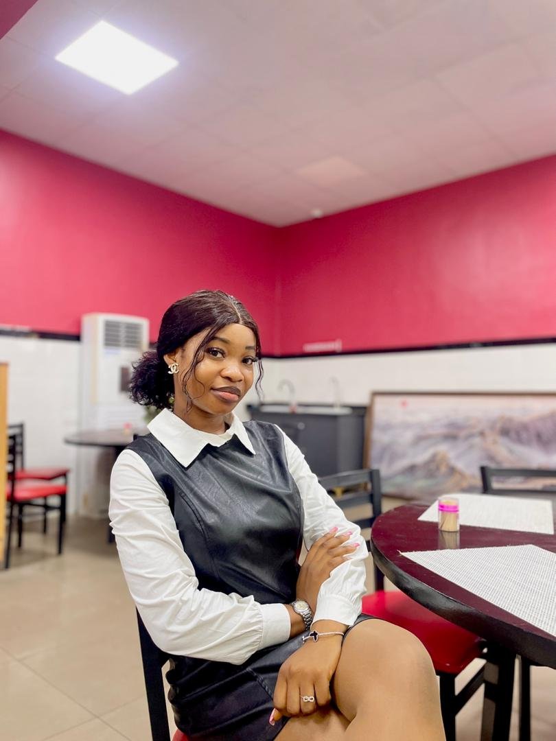 Ofulue Chizaram Daniella (Zarah Luxuries)